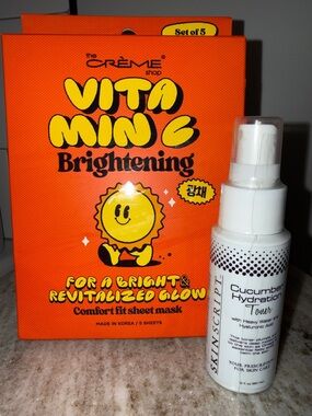 Skinscript Spray Toner & CRÈME shop Vit C Brightening Sheet Masks Bundle